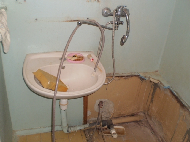 Монтаж водопроводных труб Монтаж водопроводных труб